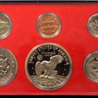 USA 1977 Proof Set in Plastic Case