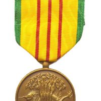 United States Of America Vietnam Service Medal With Box